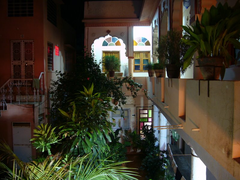 Aroma Hotel